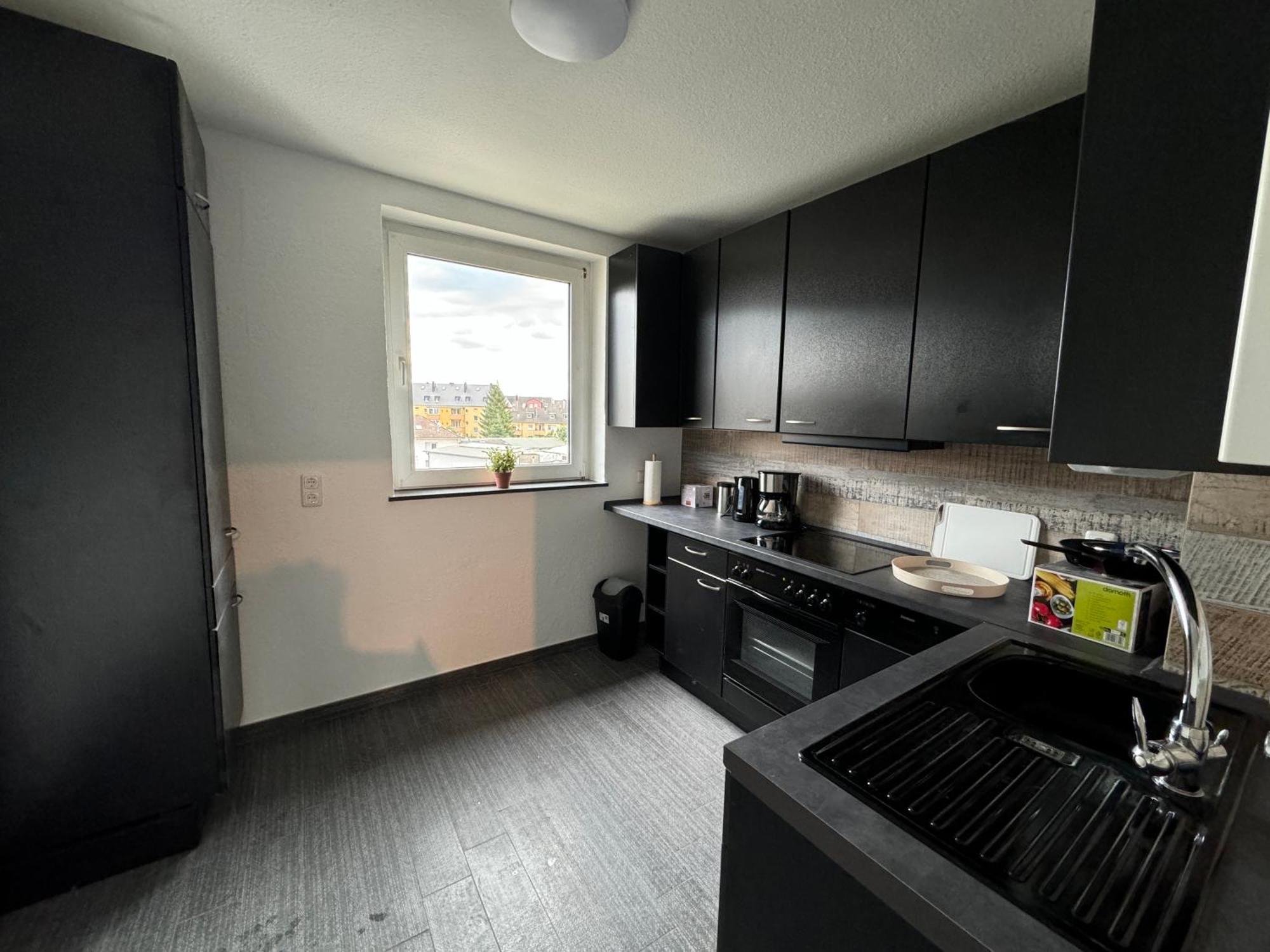 Haus Am Bahnhof Apartment Duisburg Bagian luar foto