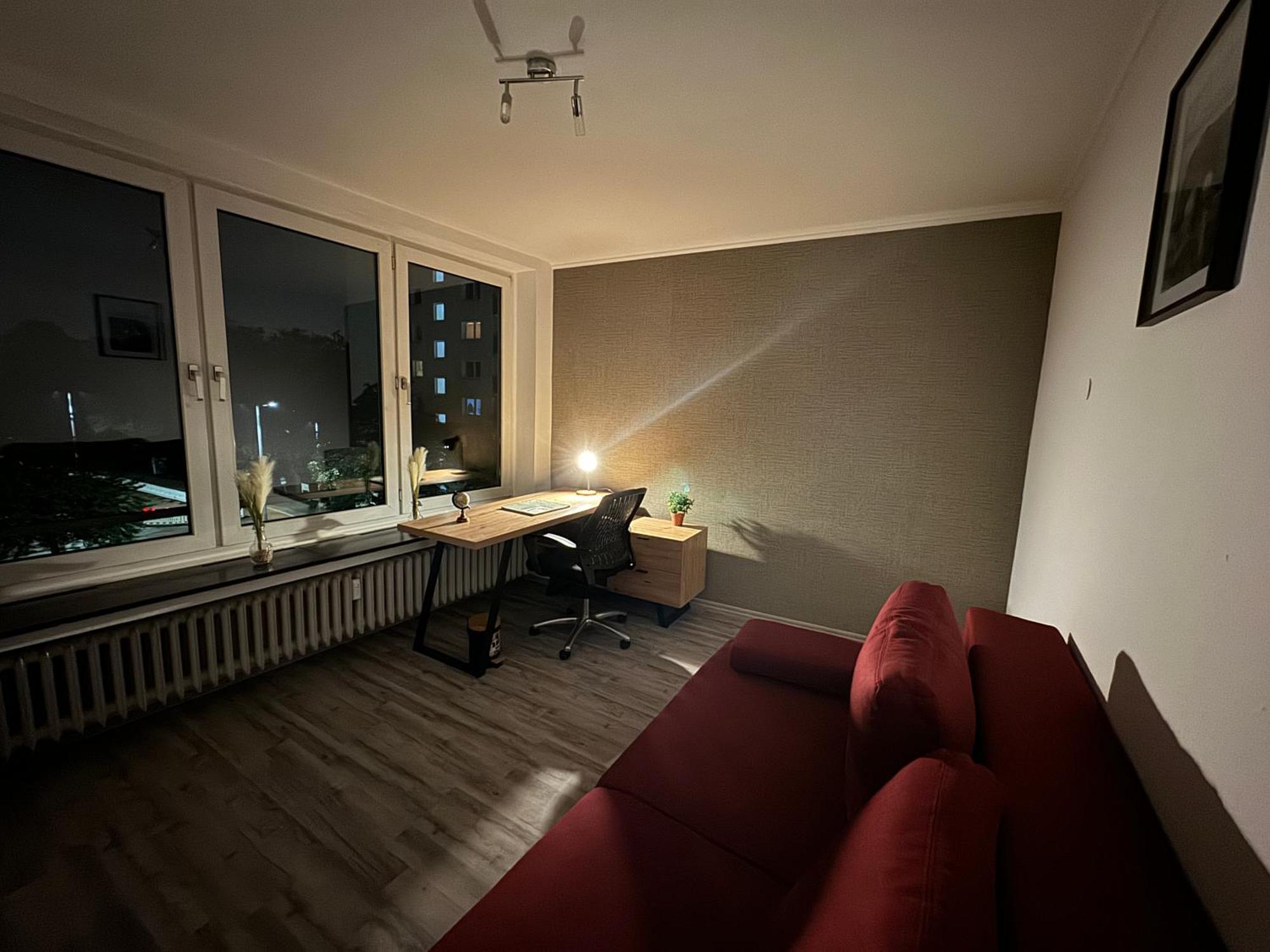 Haus Am Bahnhof Apartment Duisburg Bagian luar foto